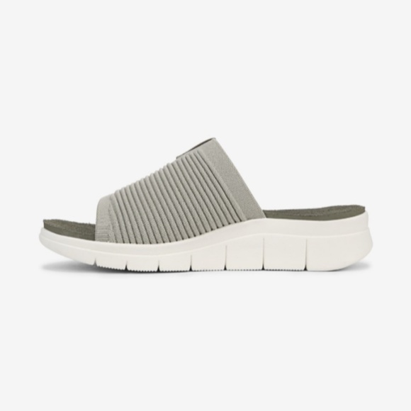 Ryka Made For Women Epic Slide Sandal (WIDE) - Picture 3 of 10